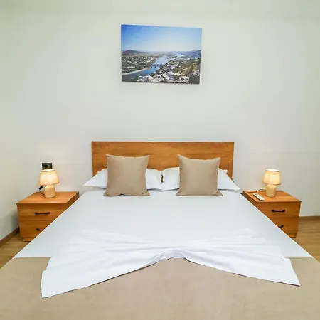 The Blue House * Široka