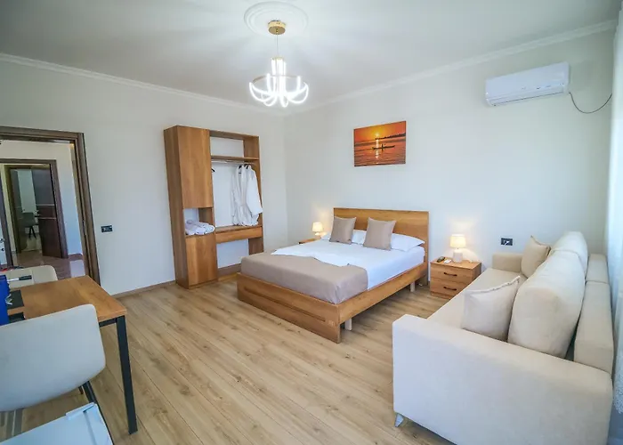 The Blue House * Široka