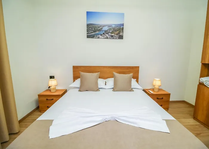 The Blue House * Široka